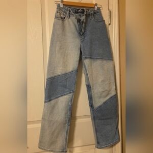 Hollister Ultra High Rise Dad Jeans, Medium Wash, Patchwork Design, Size 25